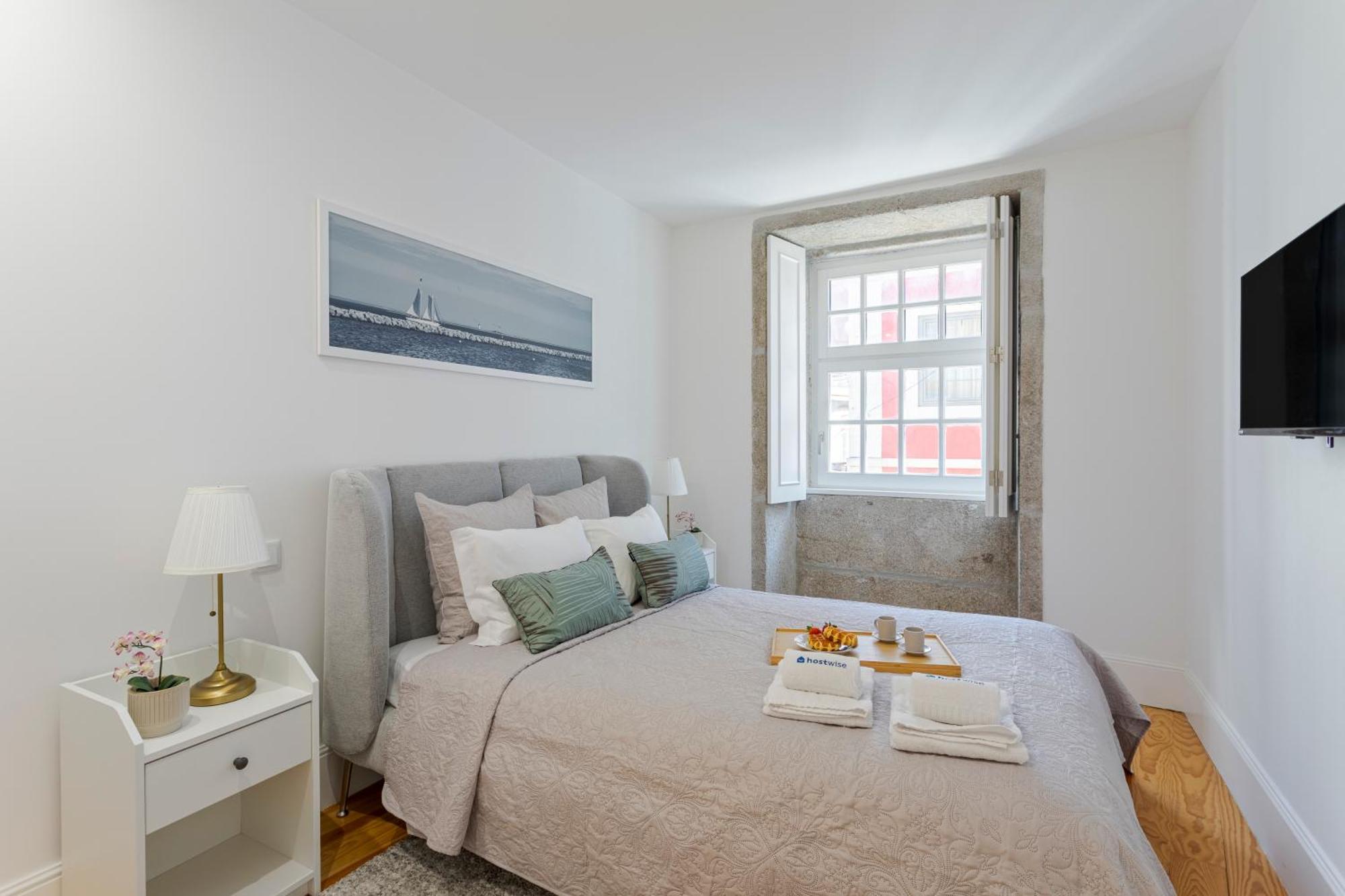 Hostwise - Stylish Retreat In Porto's Heart Apartamento *