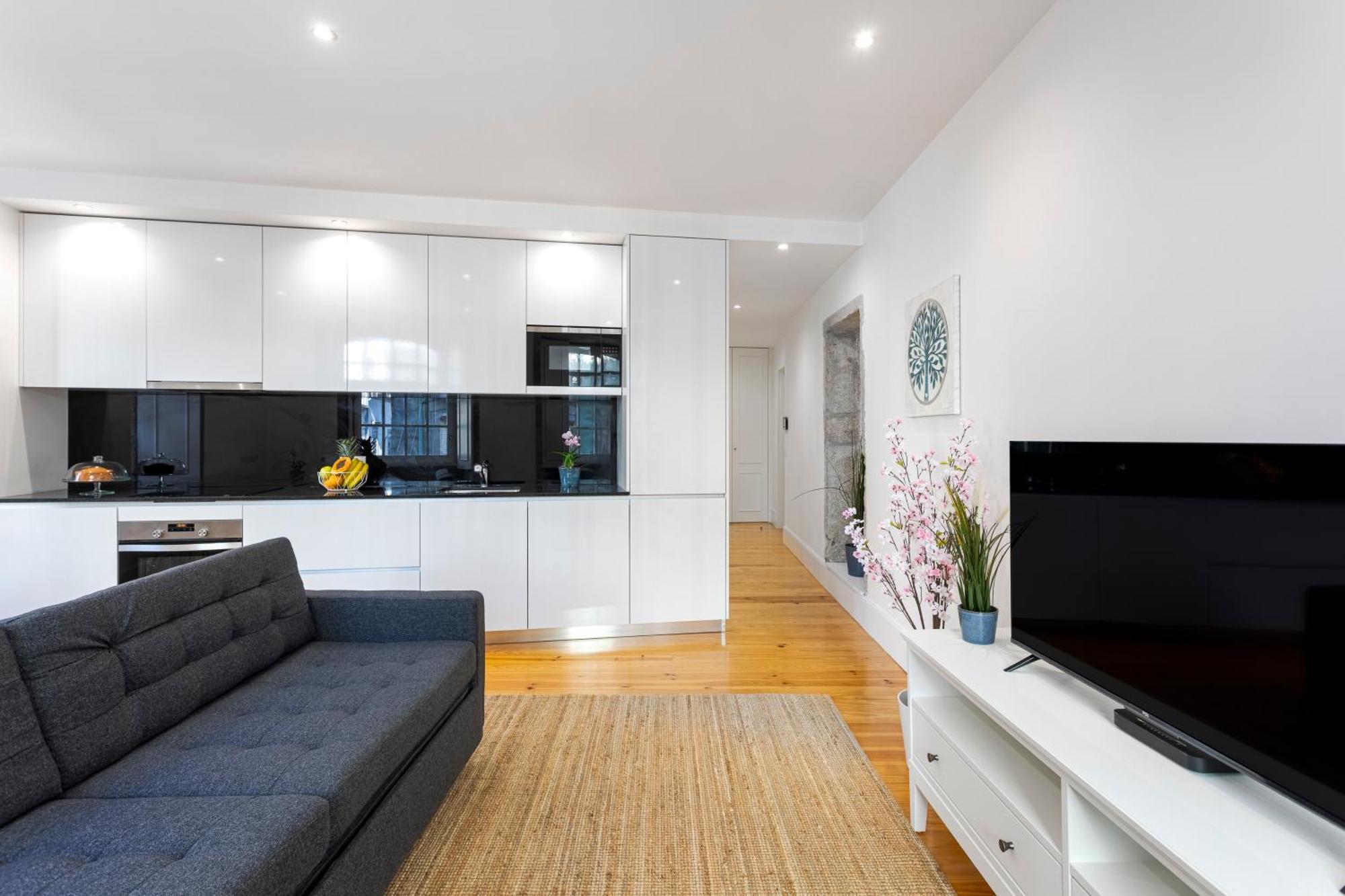 Hostwise - Stylish Retreat In Porto's Heart Apartamento